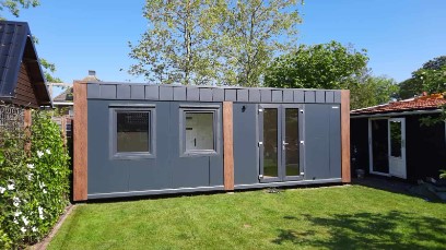 tuinhuis voor in de tuin